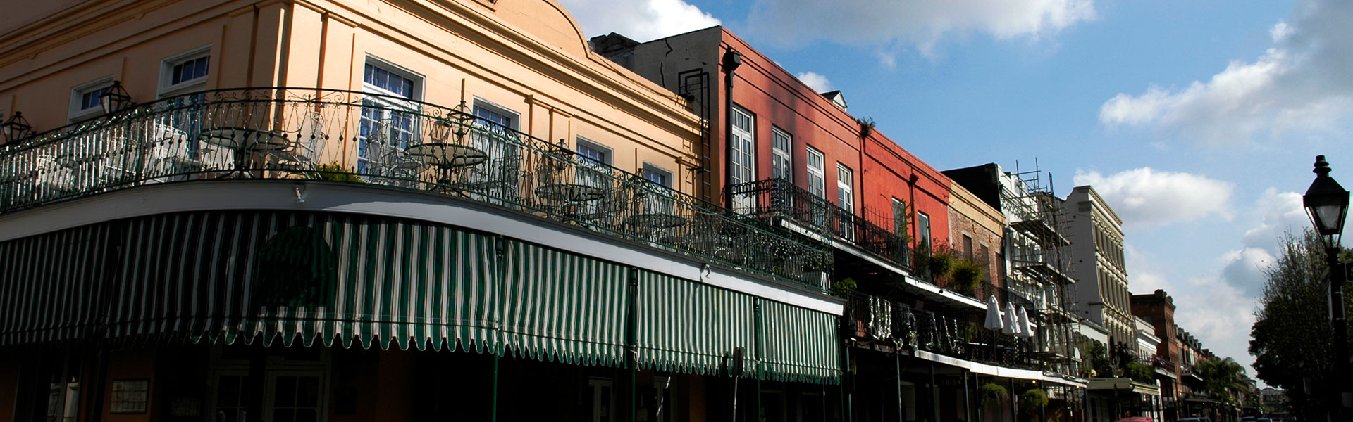 french quarter buildings in new orleans, la